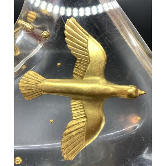 Vintage Creed Co Gold Bird Encased Clear Lucite Paper Weight 5.25” Tall - Picture 5 of 6